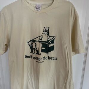 Cream Graphic Tee - Short Sleeve